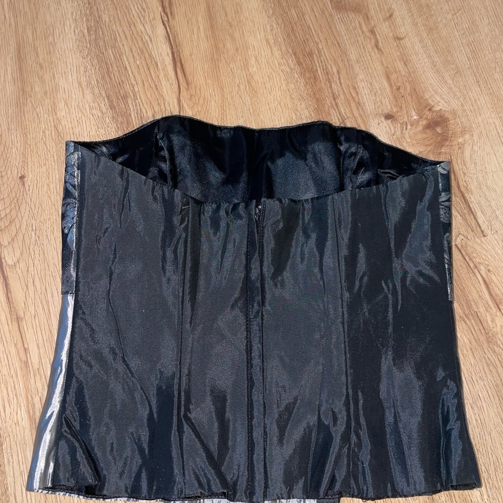 Corset Bustier - Picture 2 of 4